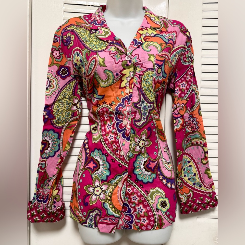 NWT Vera Bradley Bright Pink Swirls Paisley Button Long Sleeve Shirt Top